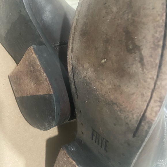 Frye Melissa Button 2 leather boots. - Picture 7 of 7